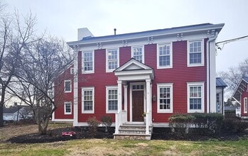 238 W Delaware Ave, Pennington, NJ à louer Photo de l’immeuble– Image 1 sur 8