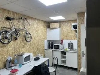 27 Avenue Des Frères Lumières, 93370 Montfermeil, Montfermeil à louer - Photo de l’immeuble – Image 3 sur 5