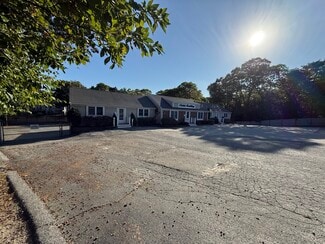 Plus de détails pour 1047 Falmouth Rd, Hyannis, MA - Bureau à louer