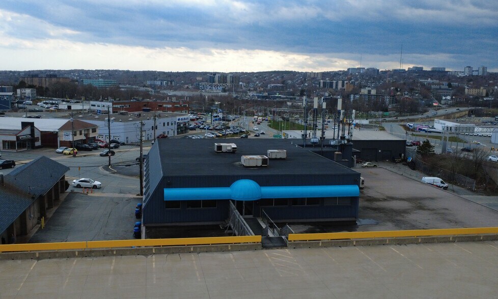 3731 Mackintosh St, Halifax, NS à louer - Photo de l’immeuble – Image 2 sur 3