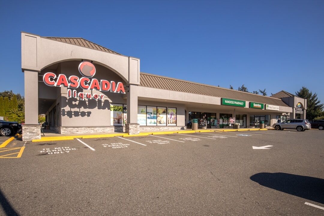 2451 Collins, Nanoose Bay, BC à louer Photo de l’immeuble– Image 1 sur 3