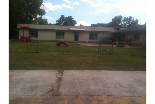 150 Isaacks Rd, Humble, TX à vendre Photo principale– Image 1 sur 20