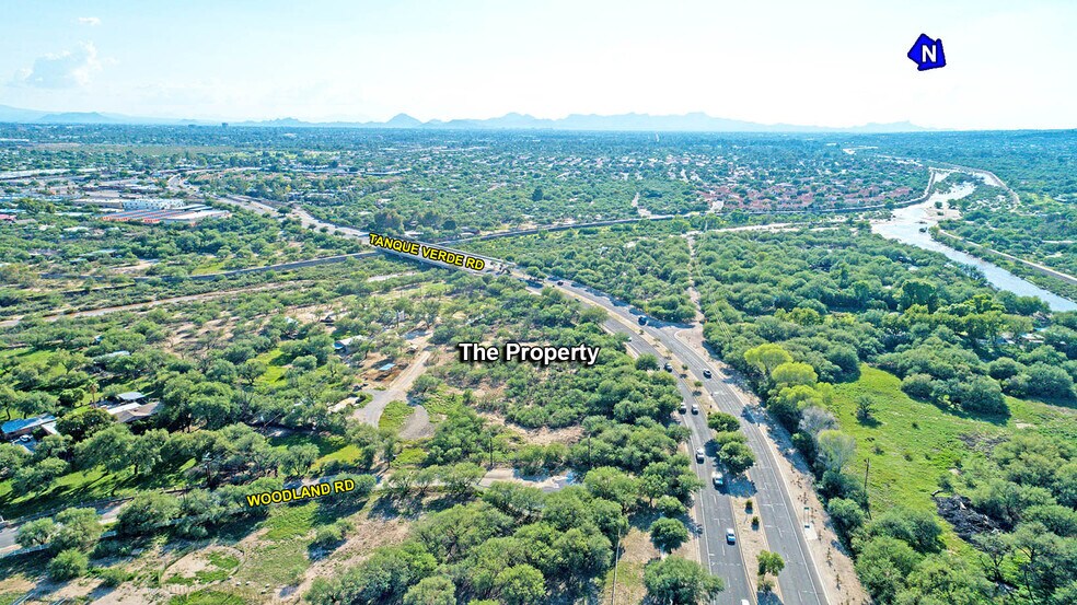 8050 E Tanque Verde Rd, Tucson, AZ à vendre - Photo principale – Image 1 sur 5