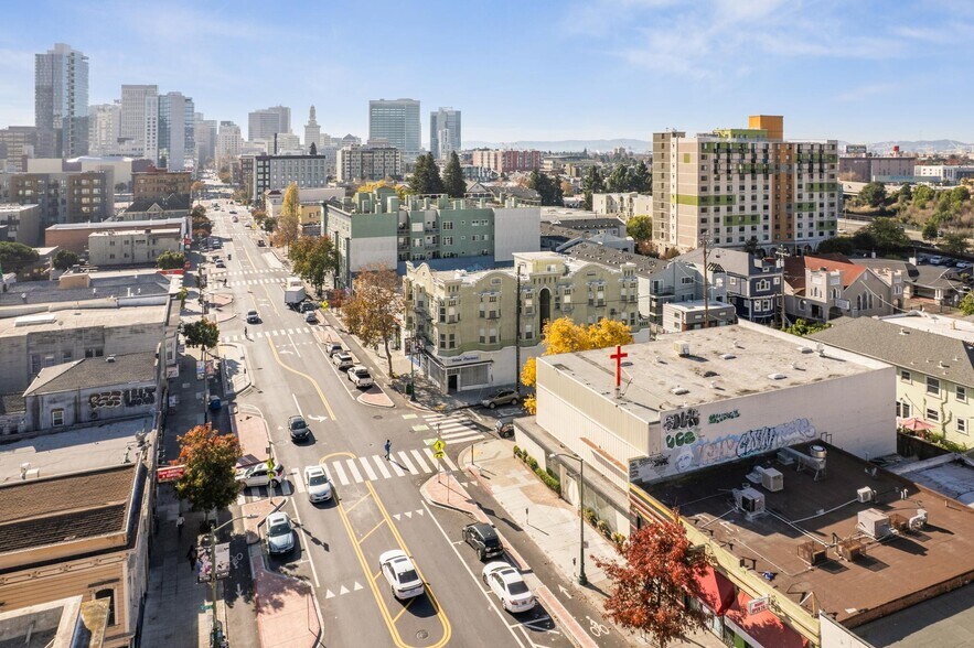2505 Telegraph Ave, Oakland, CA à vendre - Photo de l’immeuble – Image 2 sur 8