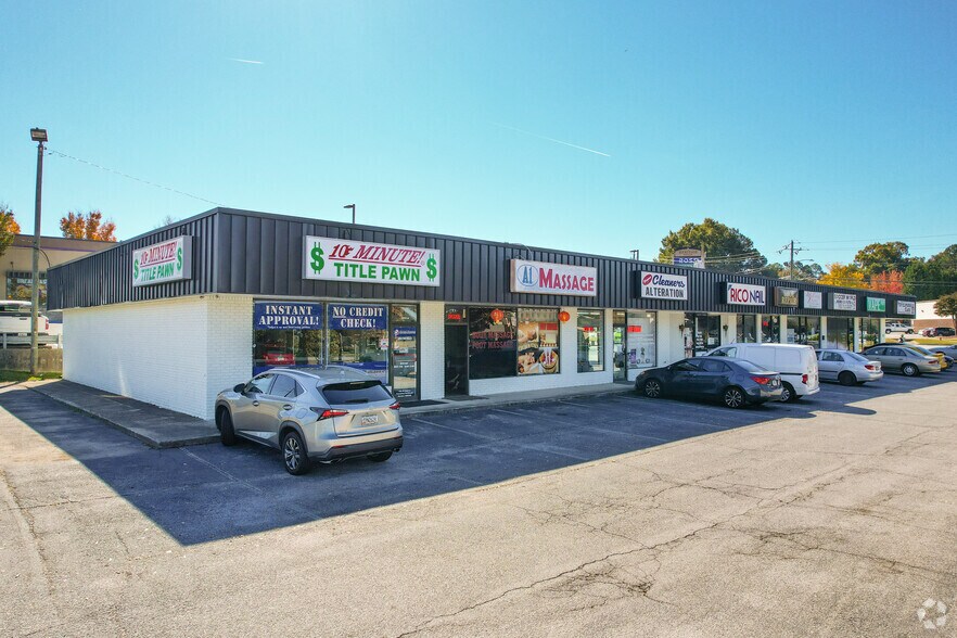 2620 Cobb Pky SE, Smyrna, GA à louer - Photo de l’immeuble – Image 3 sur 6