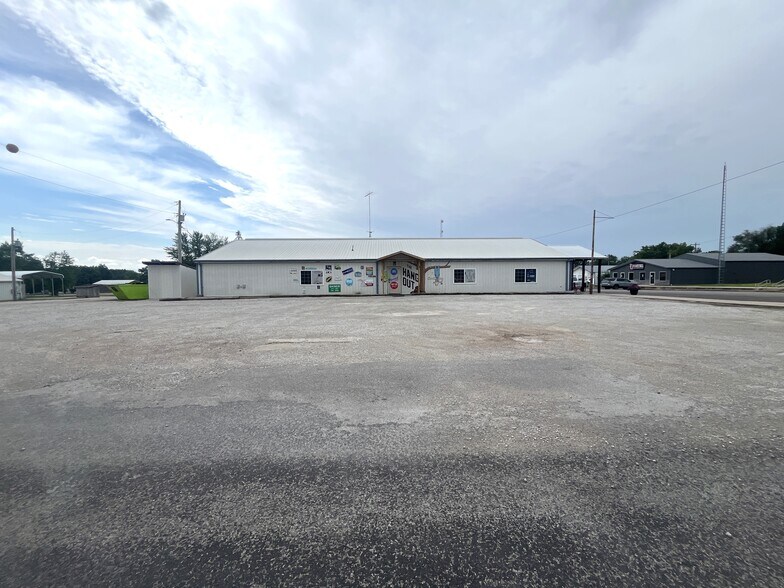 219 Main St, Hale, MO à vendre - Photo principale – Image 1 sur 44