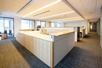 950 Main Ave, Cleveland, OH à louer Photo intérieure– Image 2 sur 5