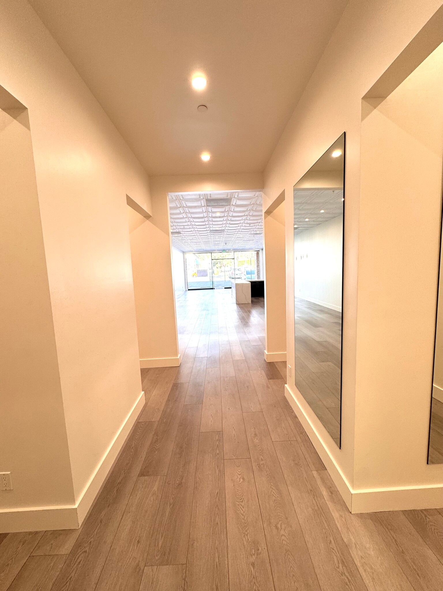 3262 E Thousand Oaks Blvd, Westlake Village, CA à louer Photo intérieure– Image 1 sur 2