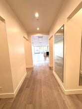 3262 E Thousand Oaks Blvd, Westlake Village, CA à louer Photo intérieure– Image 1 sur 2