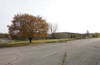 Plus de détails pour 7528 State Fair Blvd, Baldwinsville, NY - Industriel/Logistique à vendre
