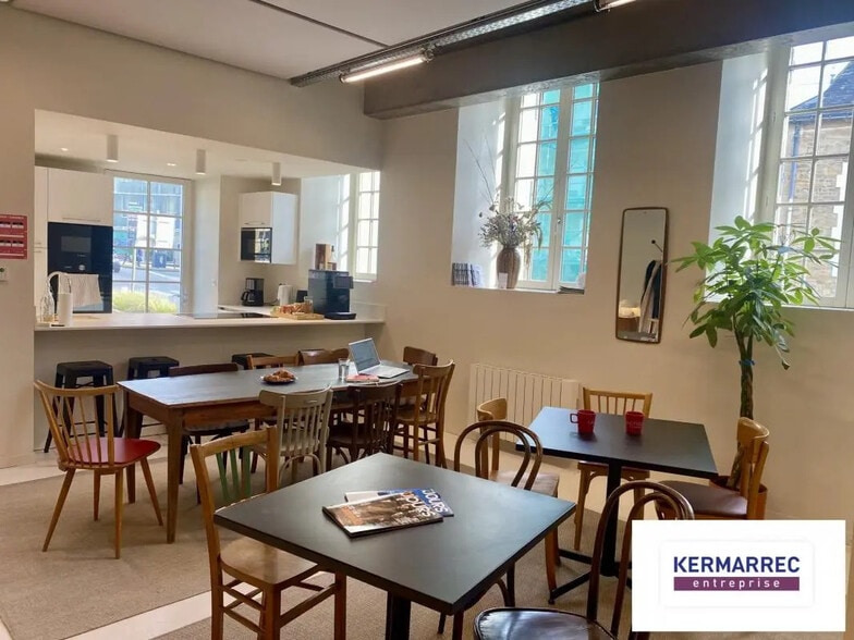 Bureau dans Vannes à louer - Photo de l’immeuble – Image 3 sur 3