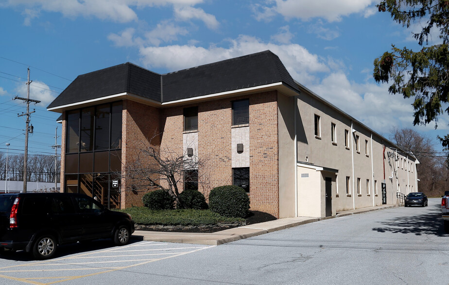 910 S Chapel St, Newark, DE à louer - Photo de l’immeuble – Image 2 sur 3