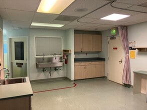 6500 Fairmount Ave, El Cerrito, CA à louer Photo intérieure– Image 1 sur 12