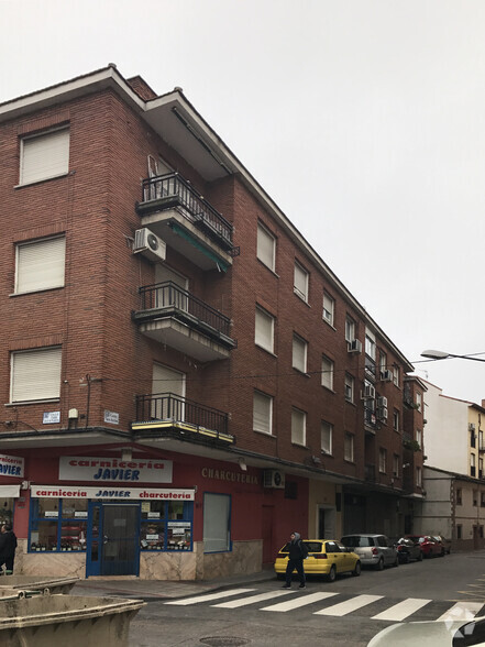 Calle Padre Juan Mariana, 1, Talavera de la Reina, Toledo à vendre - Photo de l’immeuble – Image 1 sur 2