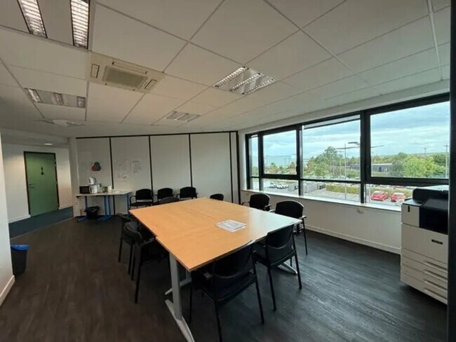 Plus de détails pour Bureau à louer