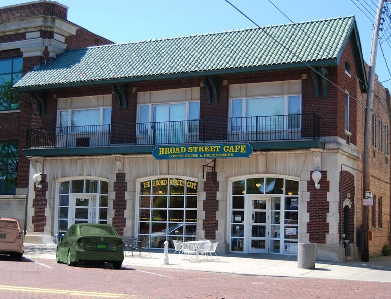 620 Broad St, Saint Joseph, MI à louer - Photo de l’immeuble – Image 3 sur 16