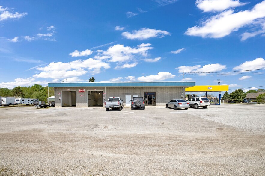 1727 Division Rd N, Kingsville, ON à vendre - Photo de l’immeuble – Image 3 sur 44