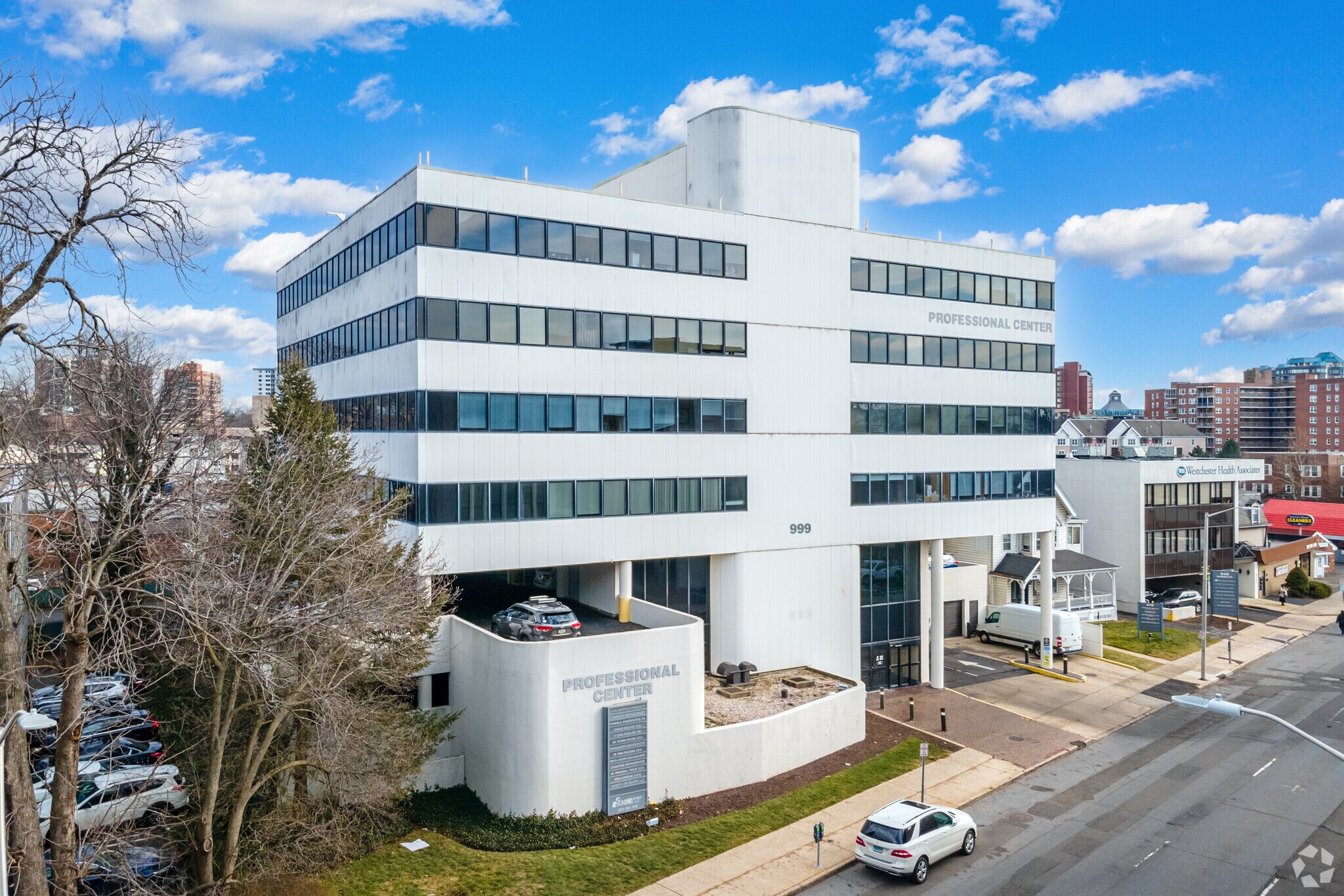 999 Summer St, Stamford, CT à louer Photo principale– Image 1 sur 5