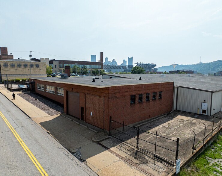 1231 Western Ave, Pittsburgh, PA à louer - Photo de l’immeuble – Image 3 sur 13