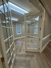 8402 Six Forks Rd, Raleigh, NC à louer Photo intérieure– Image 2 sur 12