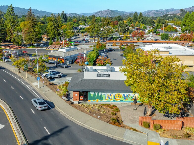 880 De Long Ave, Novato, CA à louer - Photo de l’immeuble – Image 2 sur 6