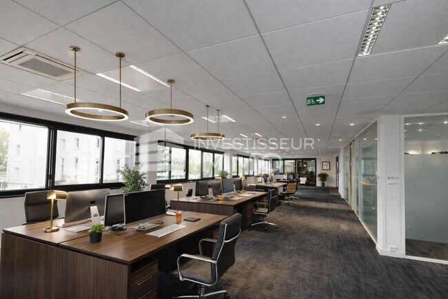 Plus de détails pour Bureau à louer