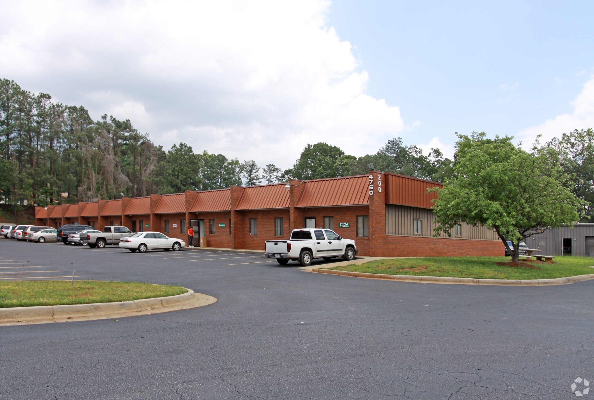 4746 Hammermill Rd, Tucker, GA à louer Photo principale– Image 1 sur 17