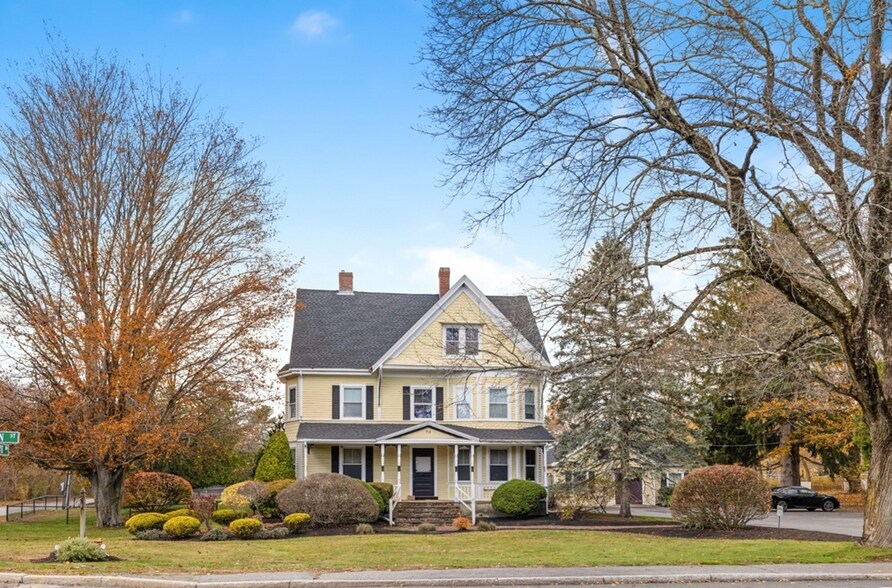 70 Main St, Lynnfield, MA à vendre - Photo de l’immeuble – Image 2 sur 13