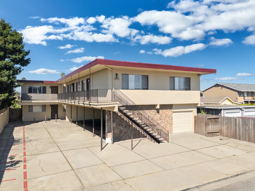 1937 Powell St, San Pablo, CA à vendre Photo principale– Image 1 sur 14