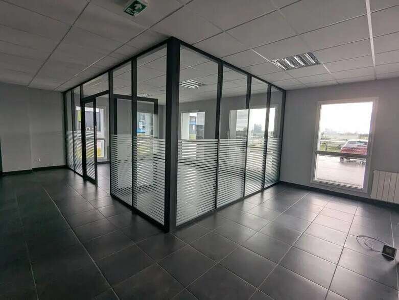 Bureau dans Boos à louer - Photo intérieure – Image 3 sur 4