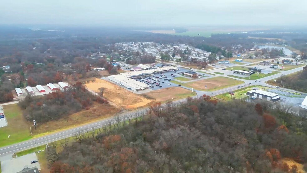 5914 E State Road 10, Demotte, IN à vendre - Vidéo sur l’annonce professionnelle – Image 2 sur 7