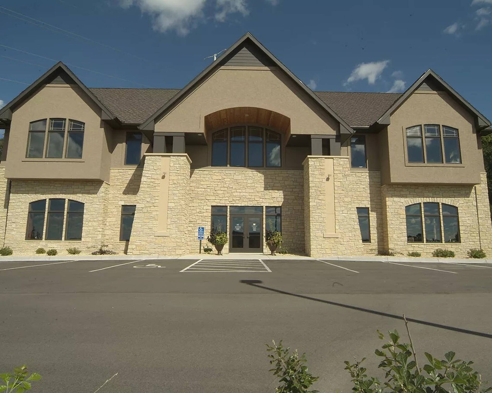 44 Good Counsel Dr, Mankato, MN à louer Photo intérieure– Image 1 sur 6