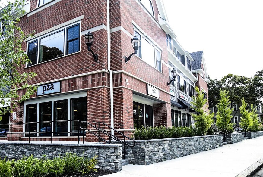 331 Lafayette St, Salem, MA à louer - Photo de l’immeuble – Image 2 sur 9