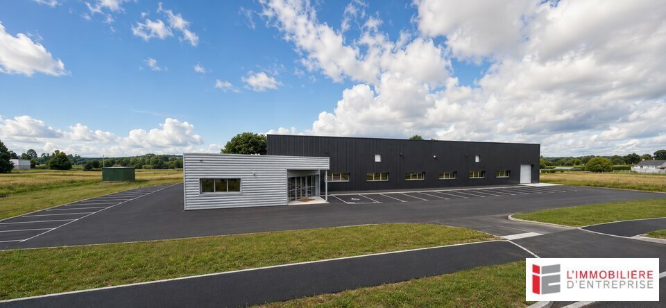 Local d'activités dans Combourg à vendre - Photo de l’immeuble – Image 3 sur 3