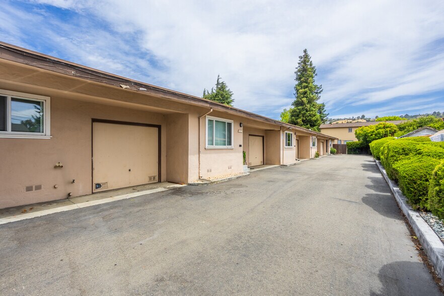 16118-16152 Mateo St, San Leandro, CA à vendre - Photo de l’immeuble – Image 3 sur 9
