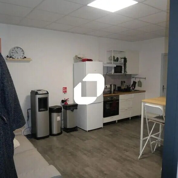 12-14 Rue Des Chauffours, Cergy à louer - Photo intérieure – Image 3 sur 7