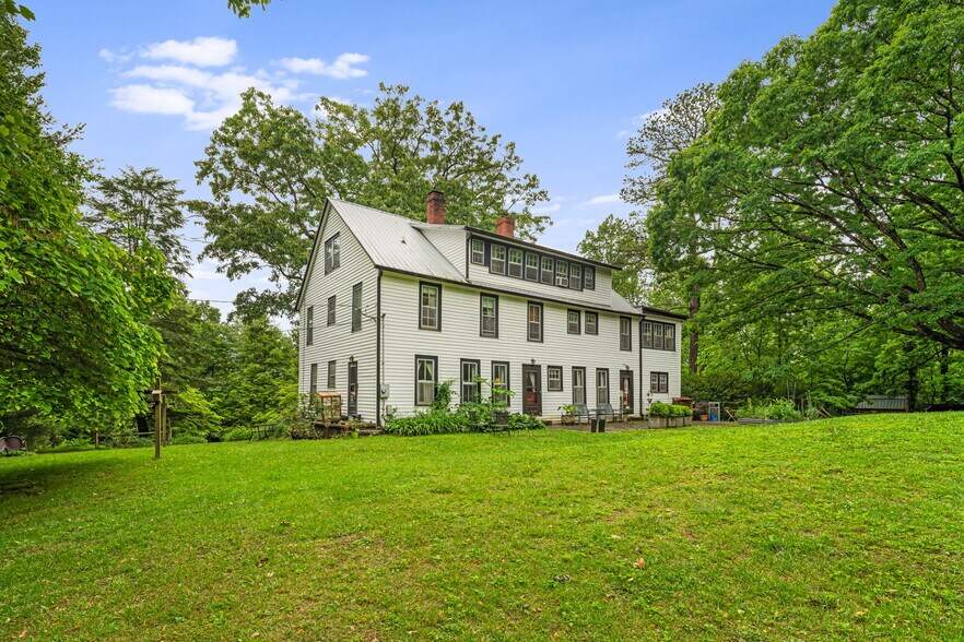 1186 Old Us Hwy 70 W, Black Mountain, NC à vendre - Photo de l’immeuble – Image 1 sur 48