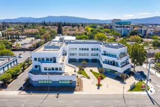2880 Stevens Creek Blvd, San Jose, CA - Vue aérienne  vue de carte - Image1