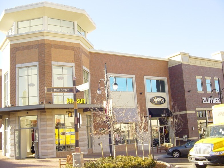 6155 S Main St, Aurora, CO à louer - Photo de l’immeuble – Image 2 sur 16