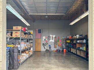 Plus de détails pour 20340-20370 Empire Ave, Bend, OR - Différents types d’espaces à louer