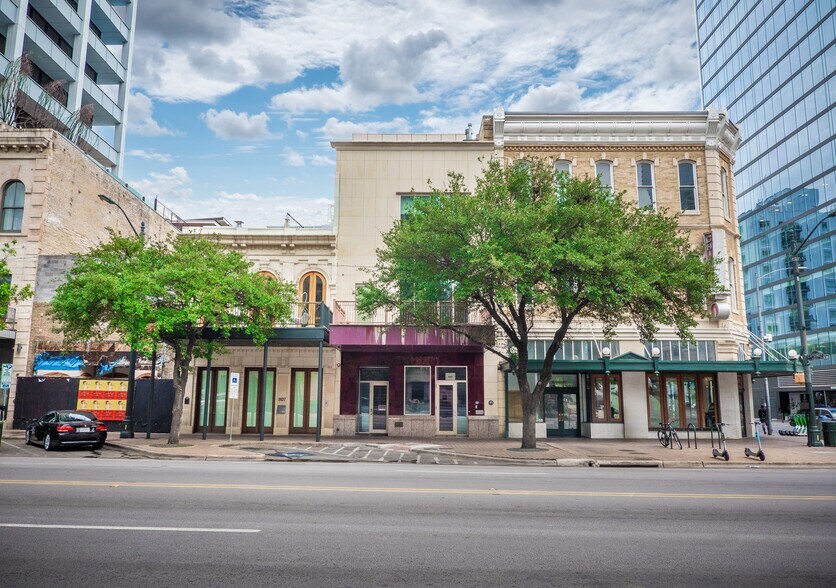 805 N Congress Ave, Austin, TX à vendre - Photo de l’immeuble – Image 2 sur 71