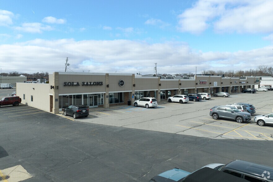 5201 Monroe St, Toledo, OH à louer - Photo principale – Image 1 sur 1
