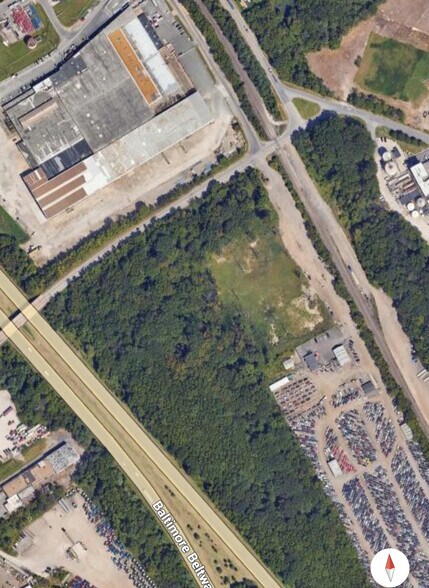 Beachwood Rd, Dundalk, MD à vendre - Photo de l’immeuble – Image 2 sur 7