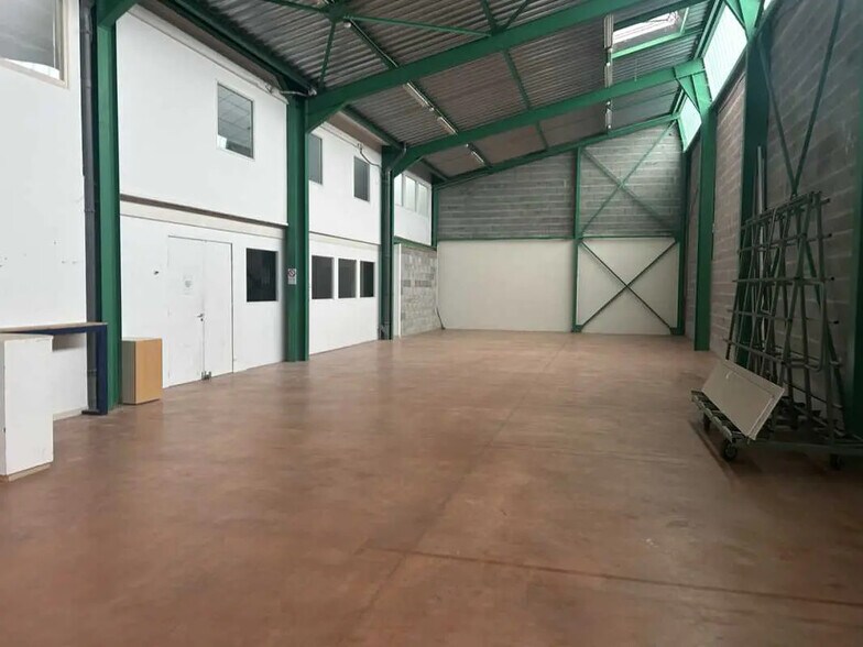 4 Rue Des Clairières, Les Sorinières à louer - Photo de l’immeuble – Image 2 sur 12
