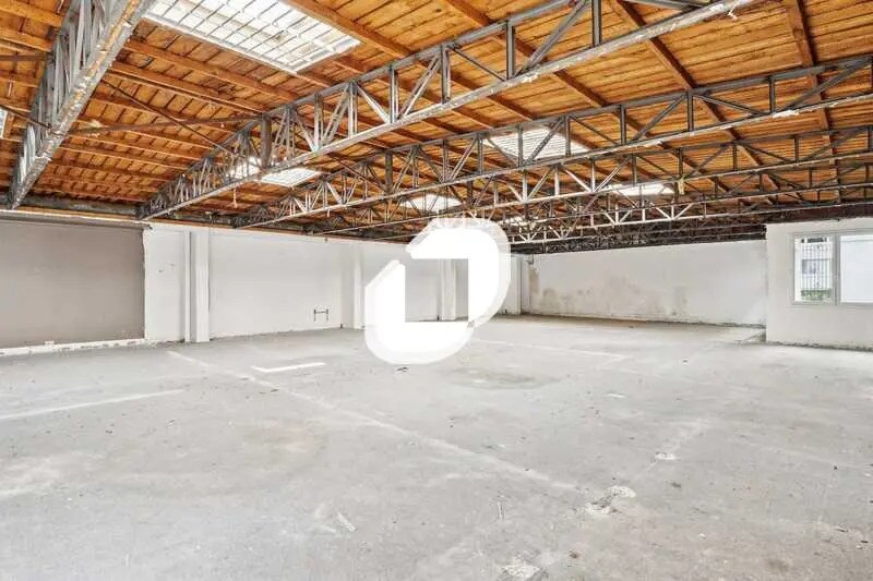 Bureau dans Paris à vendre - Photo de l’immeuble – Image 3 sur 16