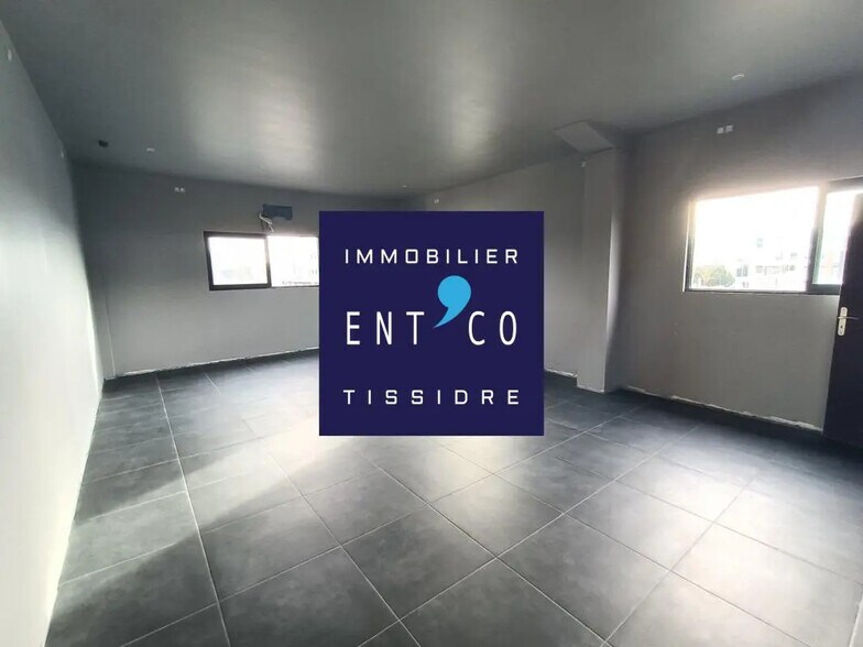 Local commercial dans Agen à louer - Photo de l’immeuble – Image 3 sur 5