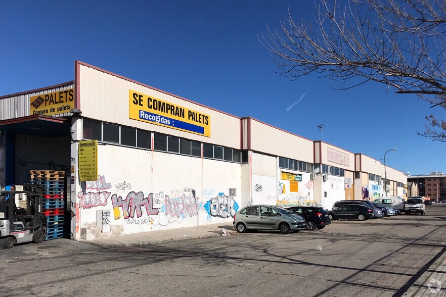 Industriel/Logistique dans Coslada, Madrid à vendre - Photo de l’immeuble – Image 3 sur 9