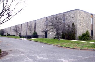 Plus de détails pour 88 Vanderveer Rd, Freehold, NJ - Bureau à louer