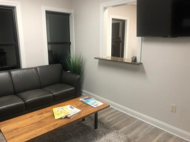 670 Marina Dr, Charleston, SC à vendre - Photo de l’immeuble – Image 2 sur 36