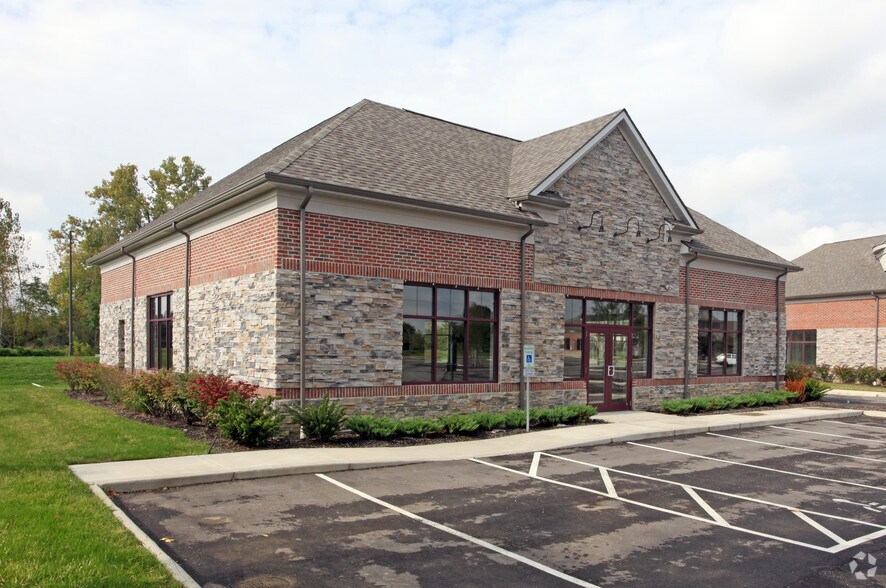 5677-5691 Woerner Temple Rd, Dublin, OH à louer - Photo principale – Image 2 sur 6